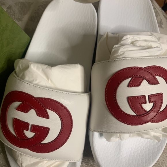 Gucci Logo Slides Interlocking Red GG - Picture 3 of 7